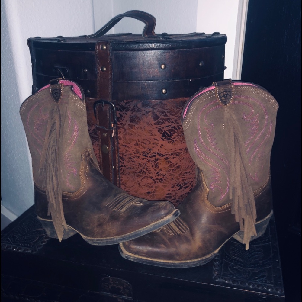 Child’s Chic Western Boots